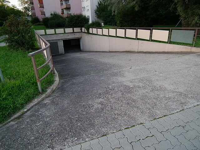 concrete driveways